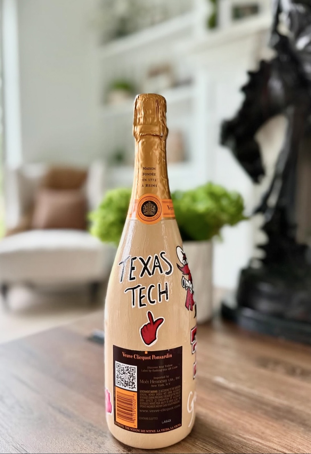 Graduation University Custom Bottle