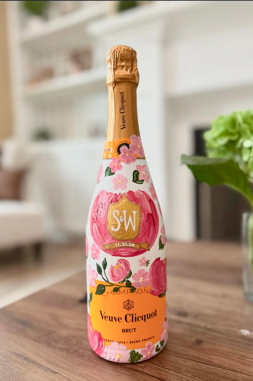 Hand Painted Customized Bottle - Flower pattern